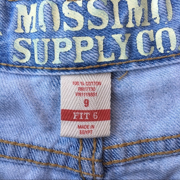 Mossimo distressed denim shorts - Picture 2 of 3